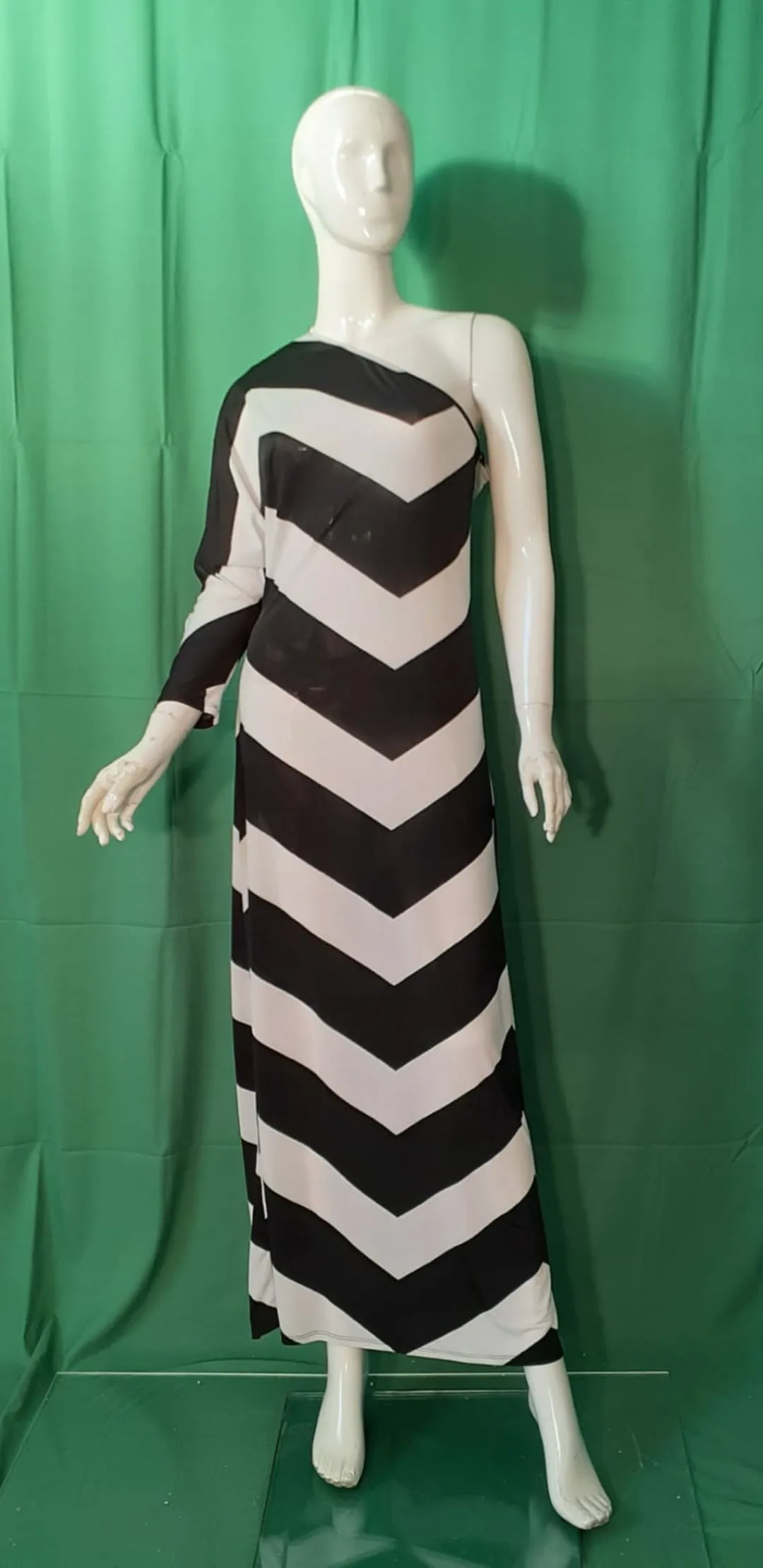 Chevron One Shoulder