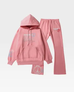 Globetrotter Hoodie & Sweats Set in Pink