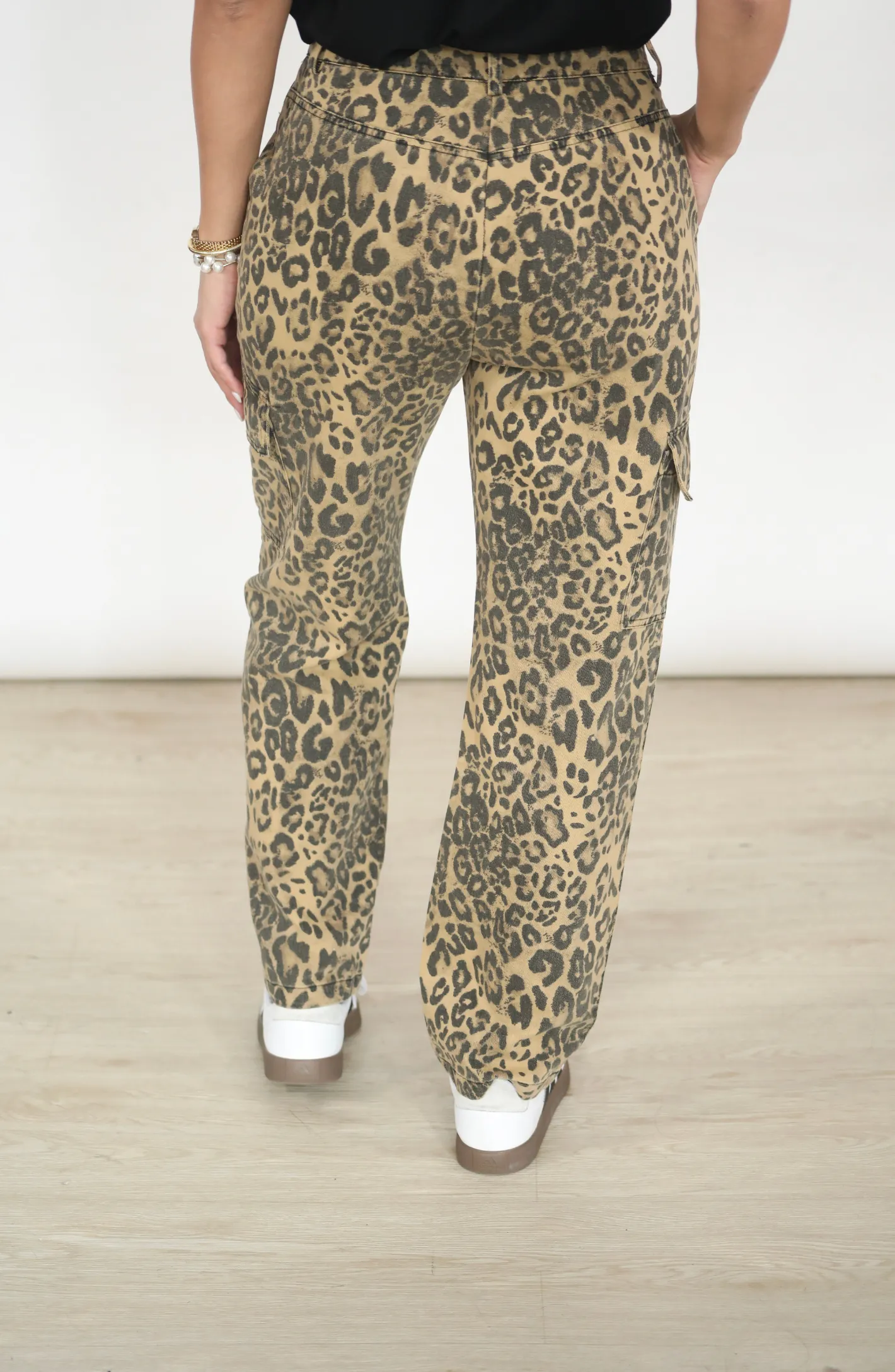 Had A Moment Leopard Cargo Pants