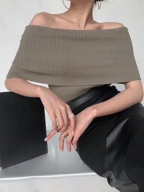 Off-Shoulder Stretch Graceful Knit Top