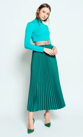 Olivia Pleated Skirt in Emerald Green