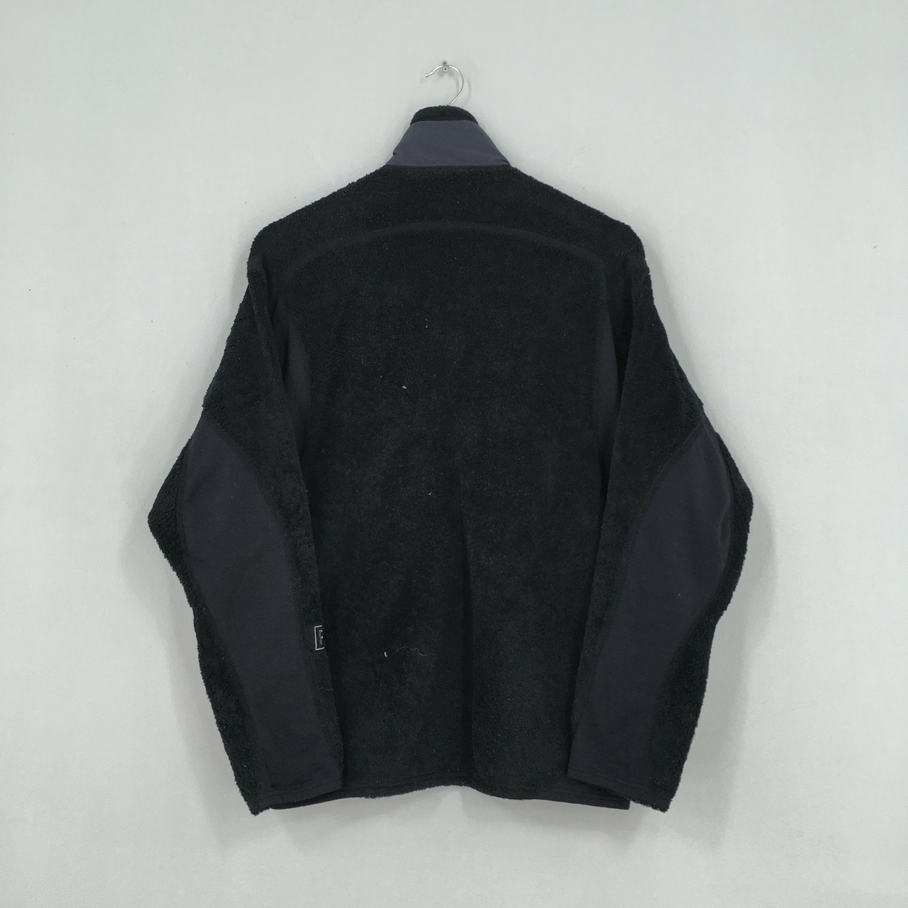 Patagonia Fleece Black Sweater Small