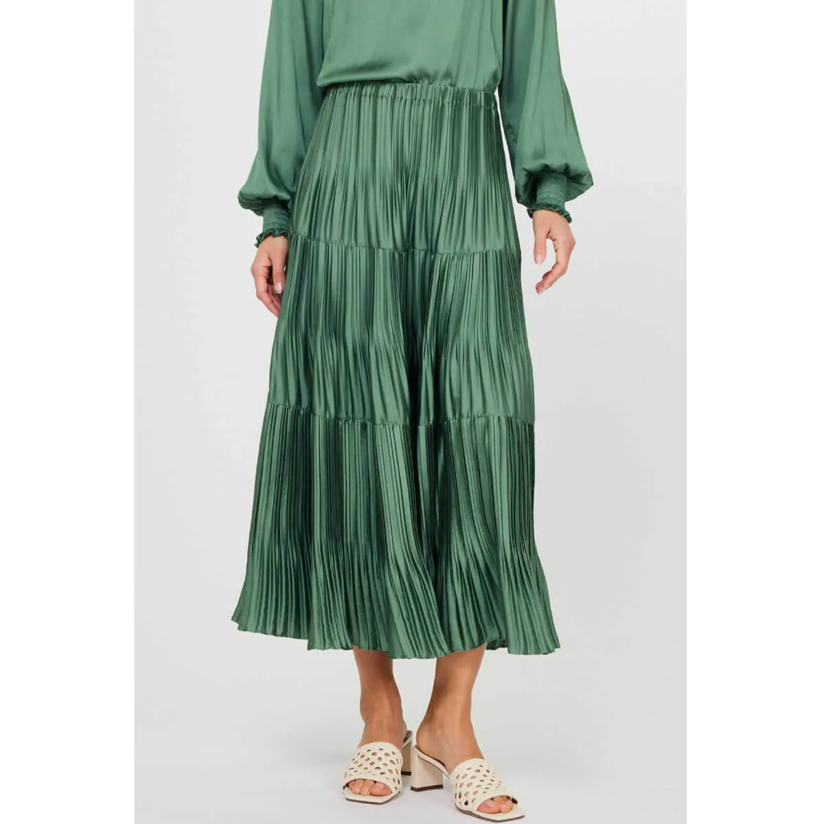 Pleated 3-Tiered Long Skirt