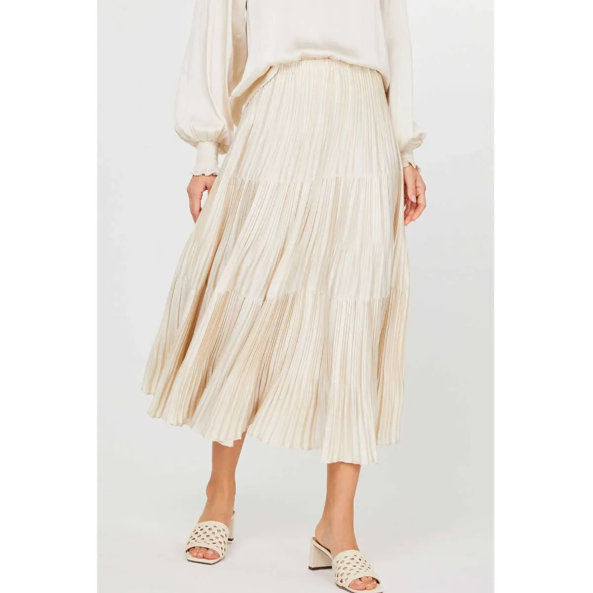 Pleated 3-Tiered Long Skirt