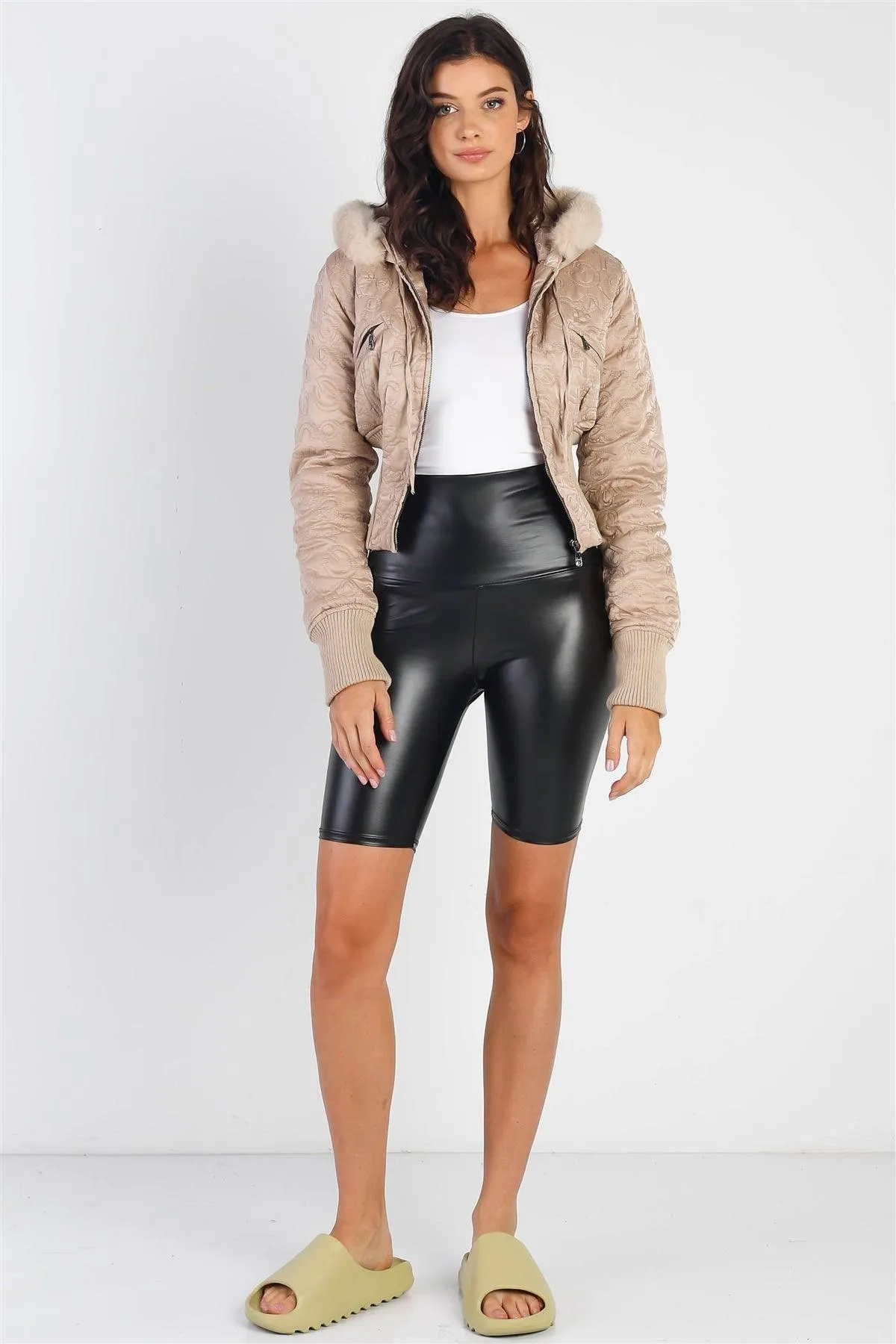 Taupe Letter Printed Zip-Up Dyed Fur Hood Detail Cropped Winter Bomber Jacket /1-2-2-1