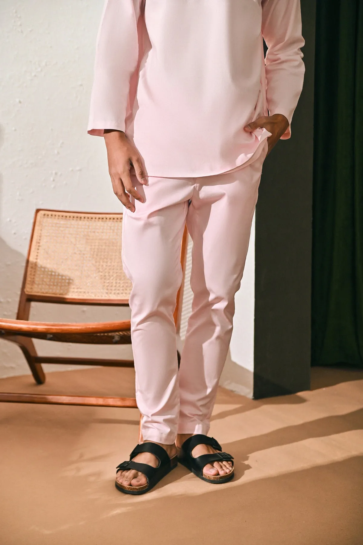 The Perfect Men Slim Fit Pants - Pink