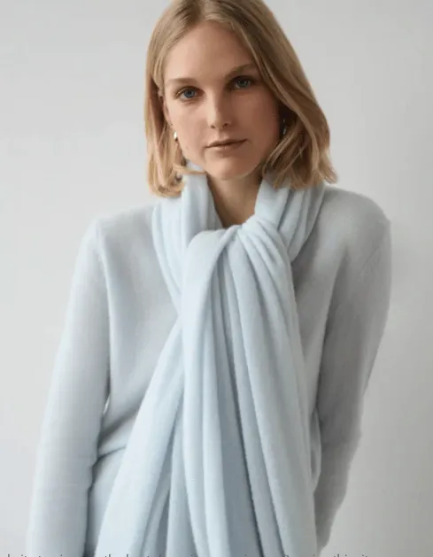 White & Warren Cashmere Travel Wrap